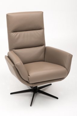 Hjort Knudsen Model 1440 Chair and Footstool