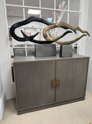 Lincoln 2 Door Sidboard