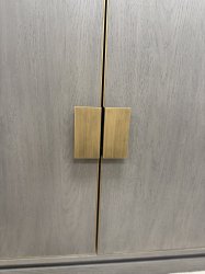 Lincoln 2 Door Sidboard