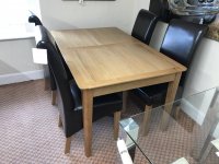 HARDWICK SMALL EXTENDING DINING TABLE AND 4 CO-CLA 99 DINING CHAIRS