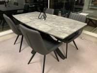 TURIN EXTENDING TABLE & 4 x CLIFTON DINING CHAIRS