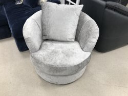 Montpellier Mini Swivel Chair