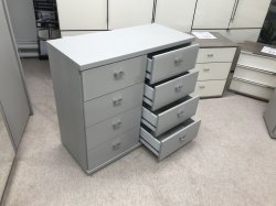 Berlin 8 Drawer Wide Chest