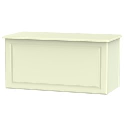 Welcome Pembroke Blanket Box