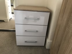 Morella Bedside Chest