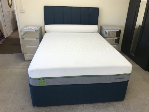 Emma Hybrid 4'6" Mattress with Sleepeezee Divan & Lilly Headboard