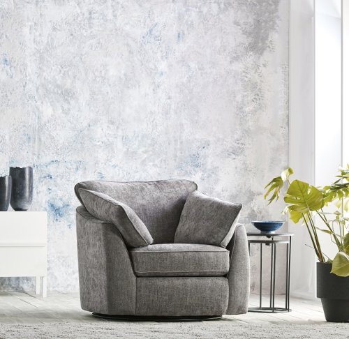 Royal Designs Halley Armchair