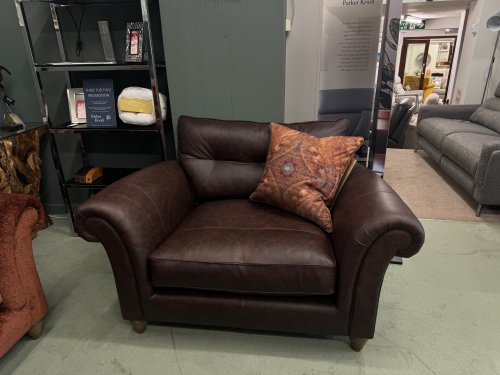 Parker Knoll Arlington Snuggler Chair