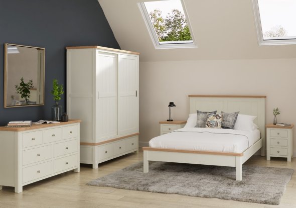 Dundee Glencoe Bedroom Painted