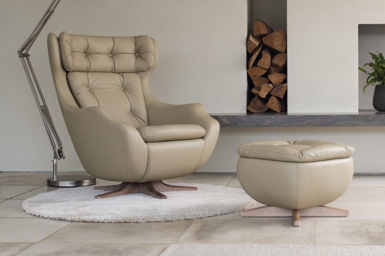 Statesman Swivel Chair With Wooden Base Eyres Furniture